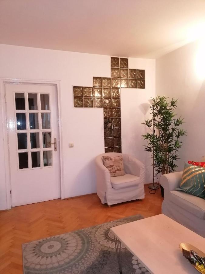 River View, In City Center Apartment Bucureşti Eksteriør bilde